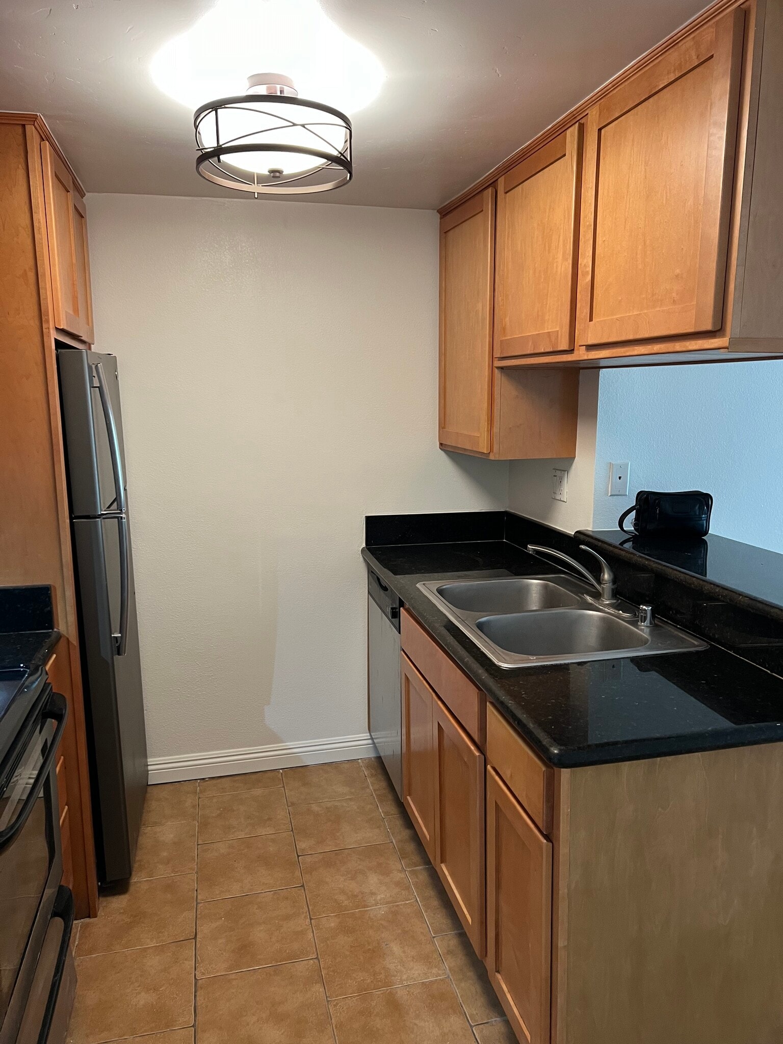 Kirchen - 5540 Lindo Paseo