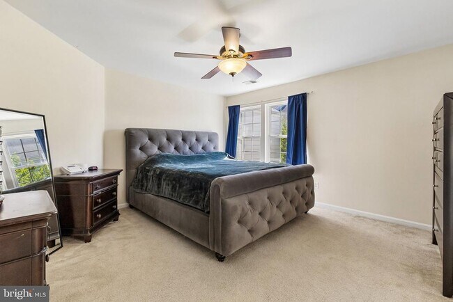 Building Photo - 12047 Kemps Landing Cir