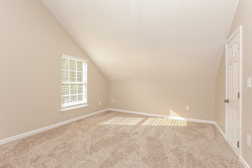 Building Photo - 4904 Ottenville Ave