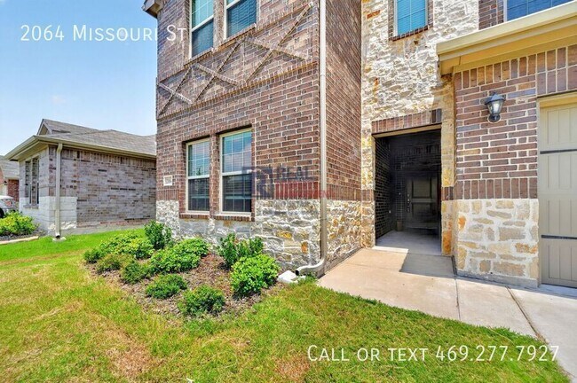 Building Photo - 2064 Missouri St