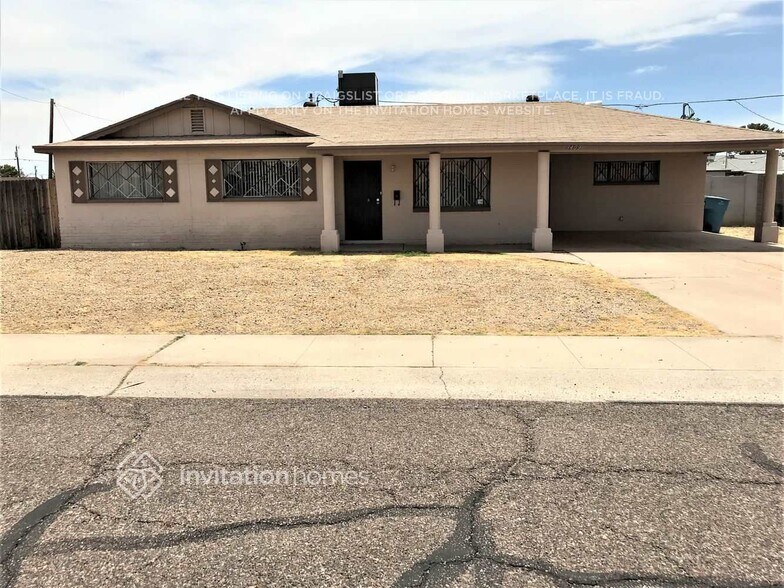 Primary Photo - 3409 W Poinsettia Dr