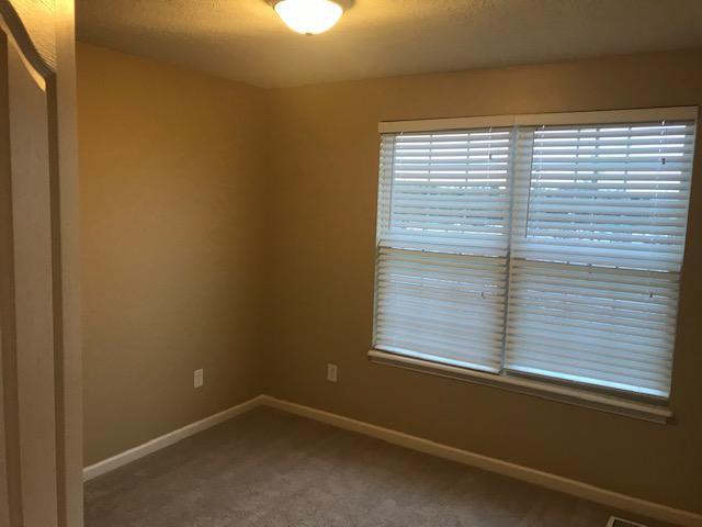 Building Photo - 13975 Wimbleton Wy