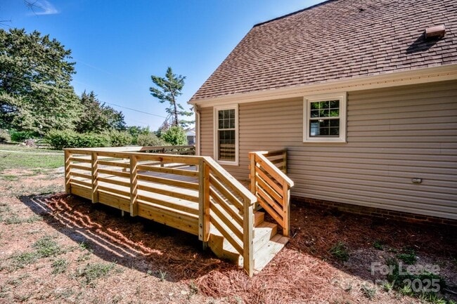 Building Photo - 4792 NC-73