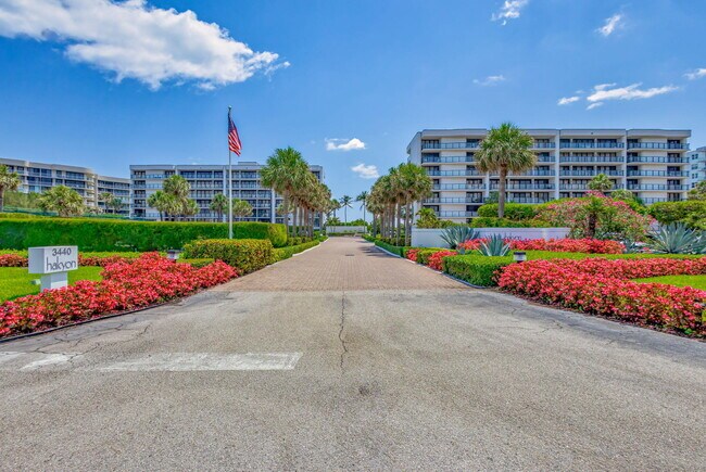 Building Photo - 3440 S Ocean Blvd