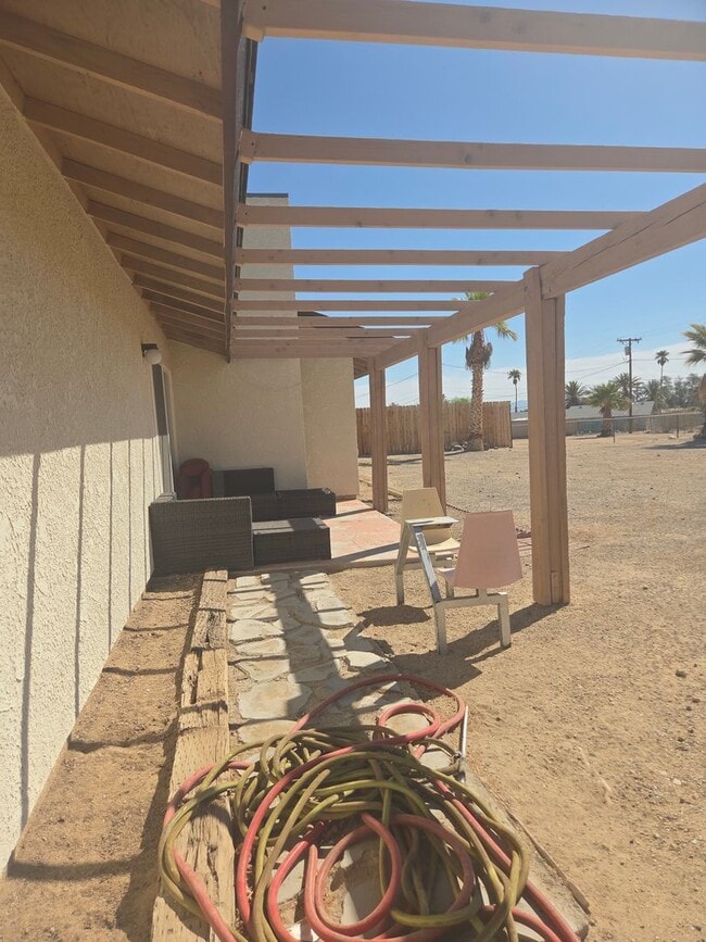 Building Photo - 72565 Granite Ave