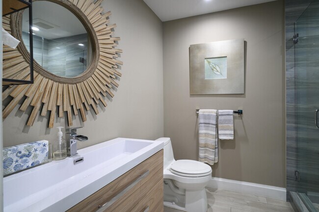 Building Photo - 5246 Boca Marina Cir S