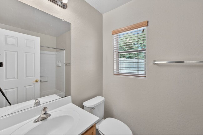 Building Photo - Spacious Gilbert Corner Lot Rental with 4 Bedrooms, Vaulted Ceilings & Private Backyard Retreat