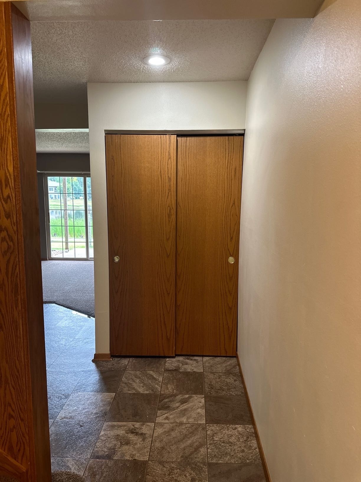 Building Photo - 210 10th St W