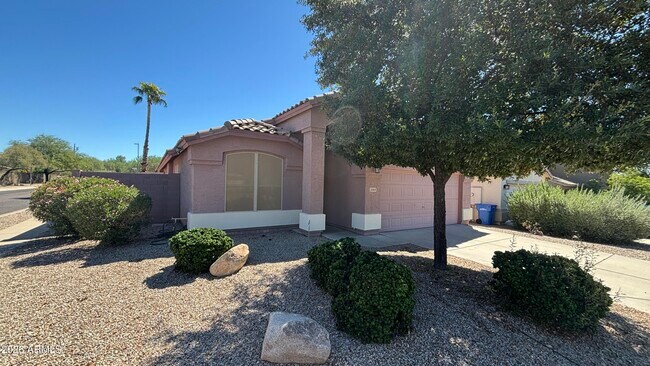 Building Photo - 20919 N 38th St
