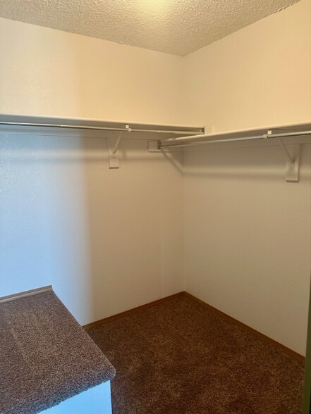 Building Photo - 1362 Firefly Cir