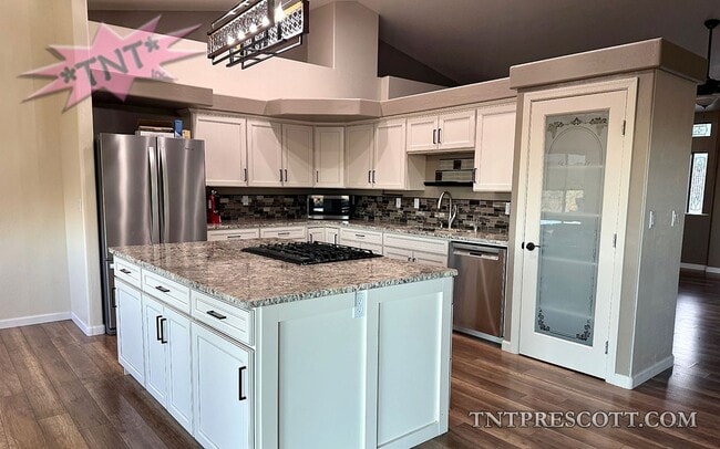 Building Photo - Home in Yavapai Hills HOA~ Winter Special!!