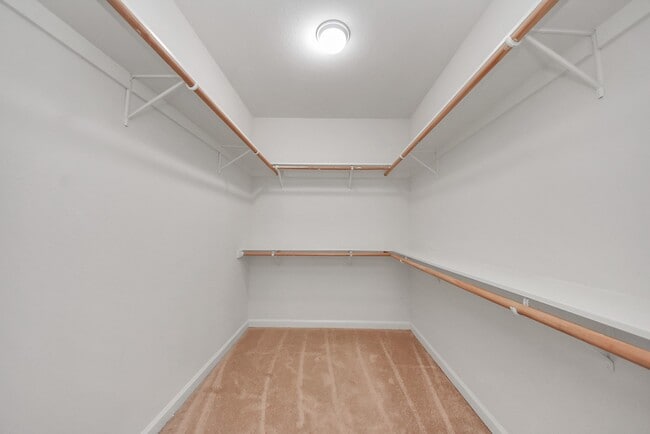 Building Photo - 1610 7th St