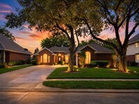 Building Photo - 4018 N Crystal Lake Cir
