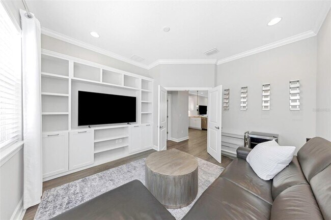 Building Photo - 4022 Rocky Shores Dr