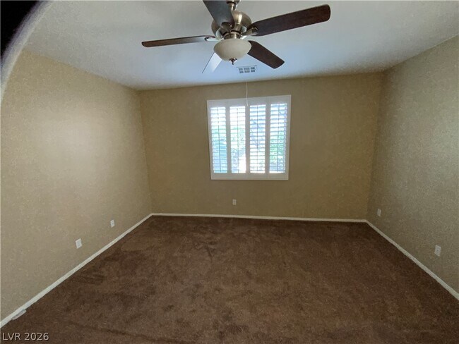 Building Photo - 758 Rise Canyon Dr