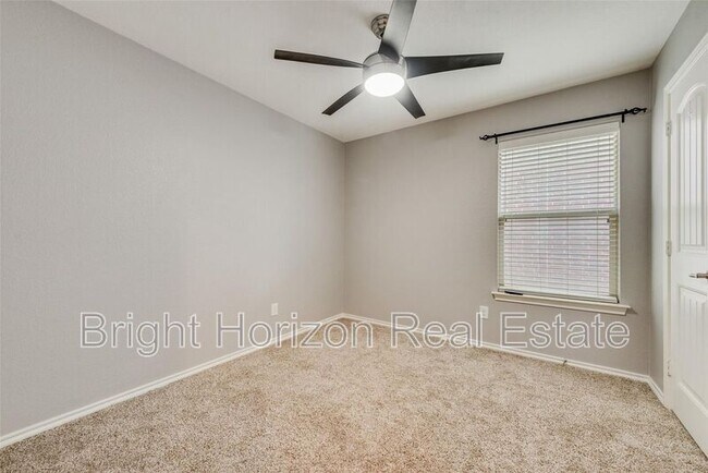 Building Photo - 5160 Britton Ridge Ln