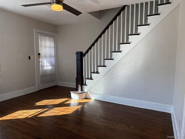 Building Photo - 48 Gordon Ave