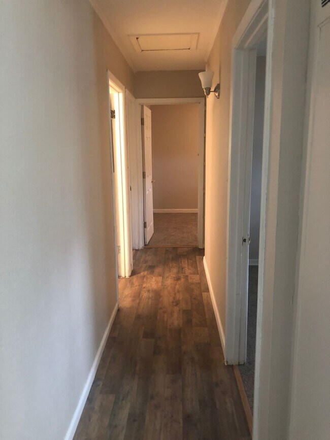 Building Photo - 4905 Kitt Pl