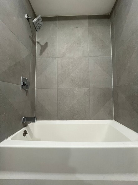 Building Photo - 174 Van Nostrand Ave