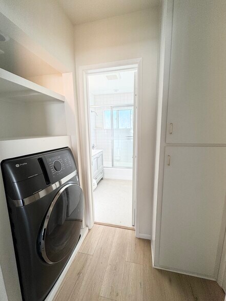 Building Photo - 1138 9th St