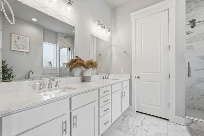 Building Photo - 3113 Paul Quinn St