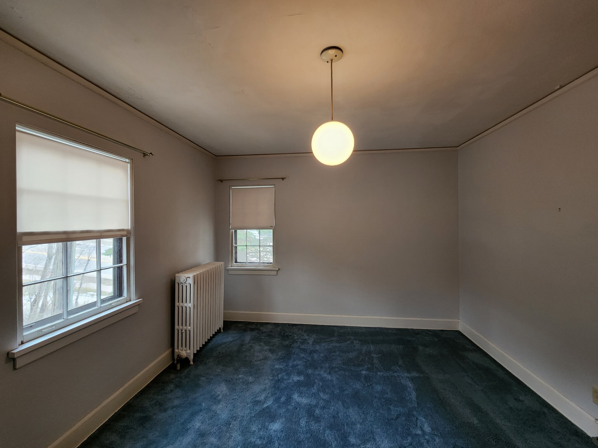 Master Bedroom - 209 N 21st Ave E