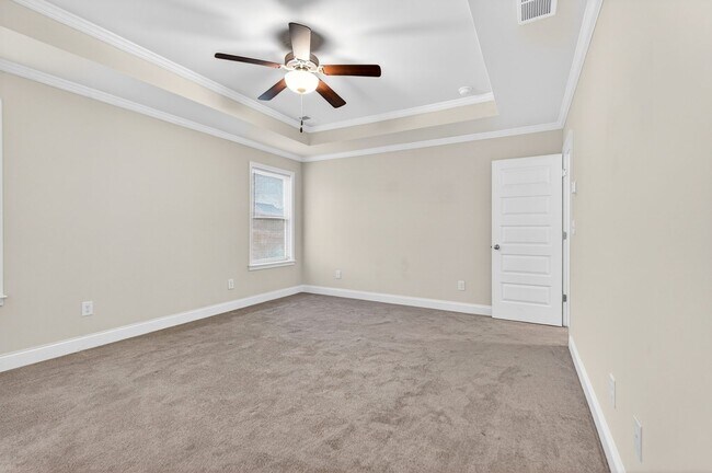 Building Photo - 4 BEDROOM SINGLE FAMILY HOME IN BRASELTON!