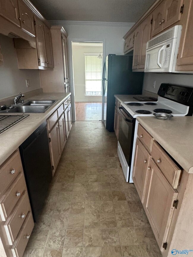 Building Photo - 591 Bell Factory Rd