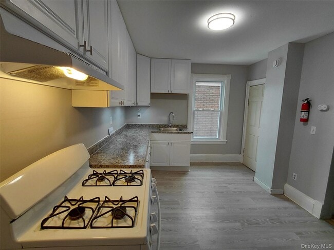 Building Photo - 67 Greenkill Ave