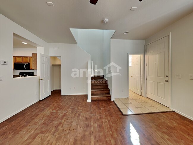 Building Photo - 7136 S 7th Ln