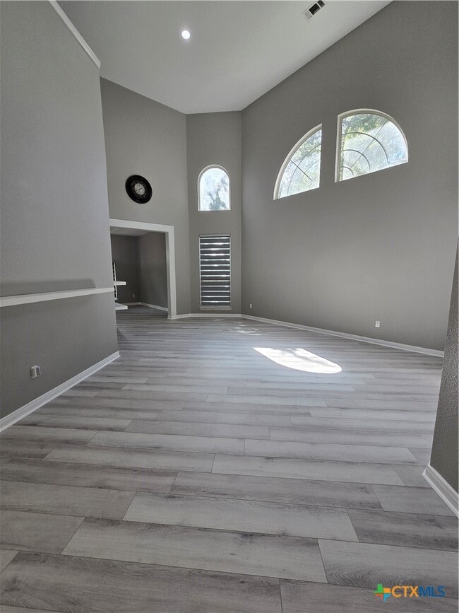 Building Photo - 2850 Bent Tree Dr