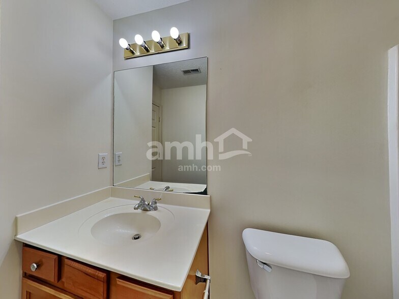 Building Photo - 3521 Chandler Cove Way