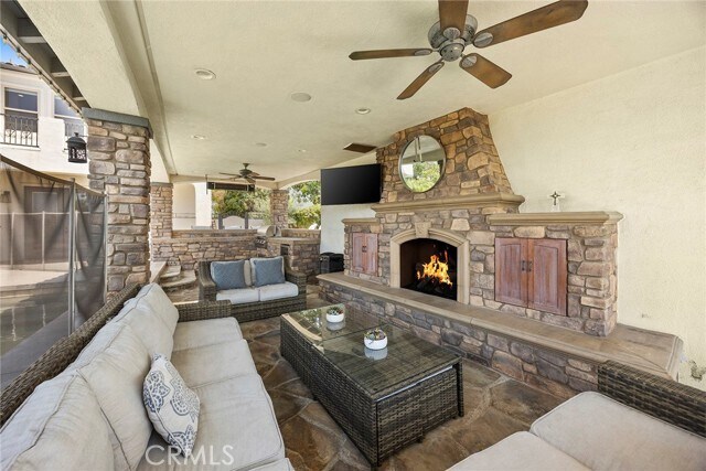 Building Photo - 18558 Oaklawn Ln