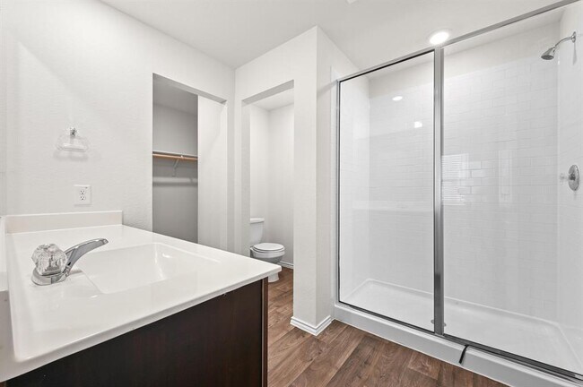 Building Photo - 412 Sickle Lp