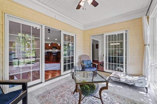 Building Photo - 1632 Cobblefield Rd