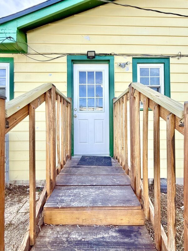 Building Photo - 5506 Staley Dr