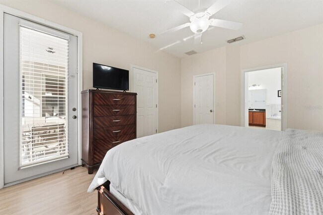 Building Photo - 4704 Blue Diamond St