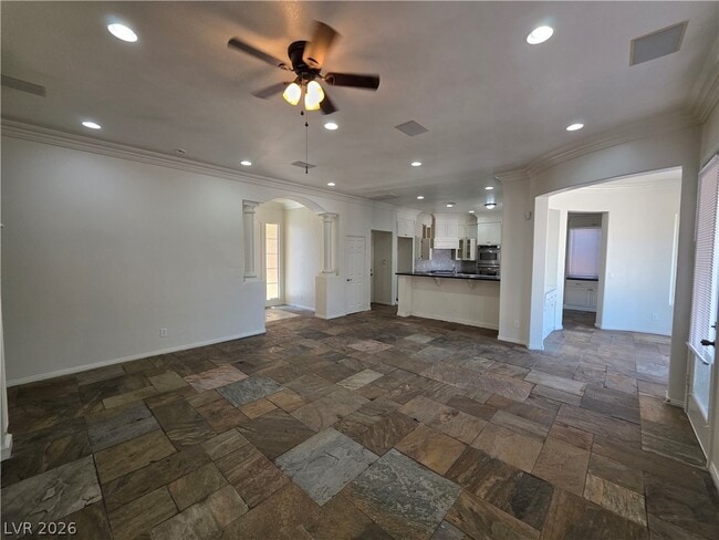 Building Photo - 9338 Wilderness Glen Ave