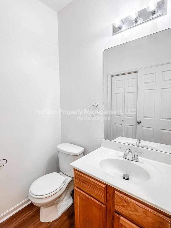 Building Photo - 75 Pearl Chambers Dr