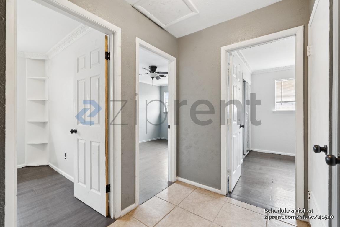 Building Photo - 1624 Petroleum Dr