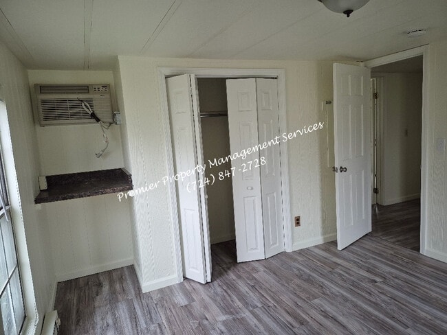 Building Photo - 3712 51st St