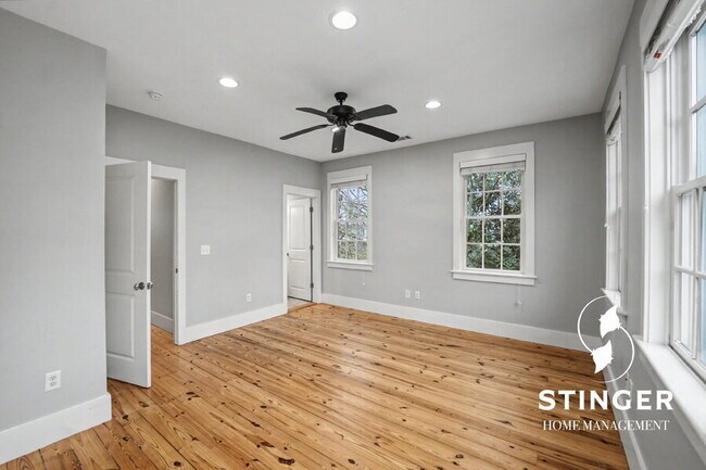 Building Photo - 1 Market-2