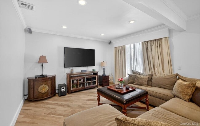 Building Photo - 11 Juneau Blvd