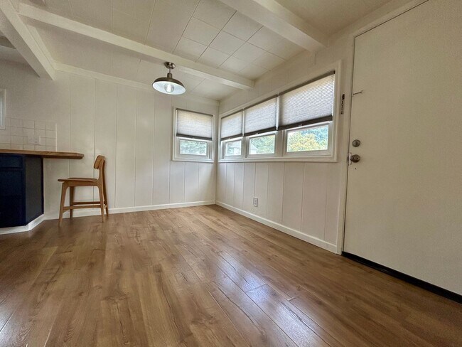 Building Photo - Welcome to your new home!