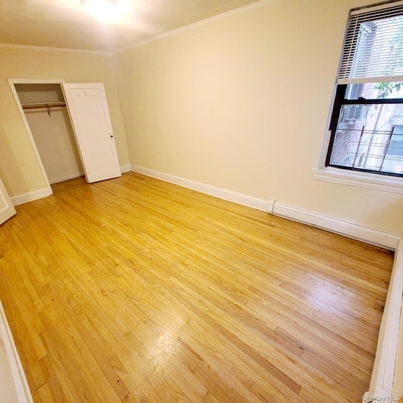 Building Photo - 72-38 Yellowstone Blvd