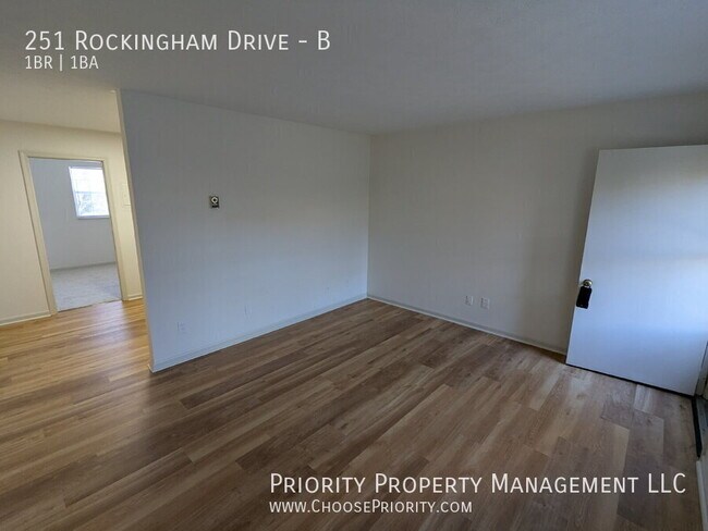 Building Photo - 251 Rockingham Dr