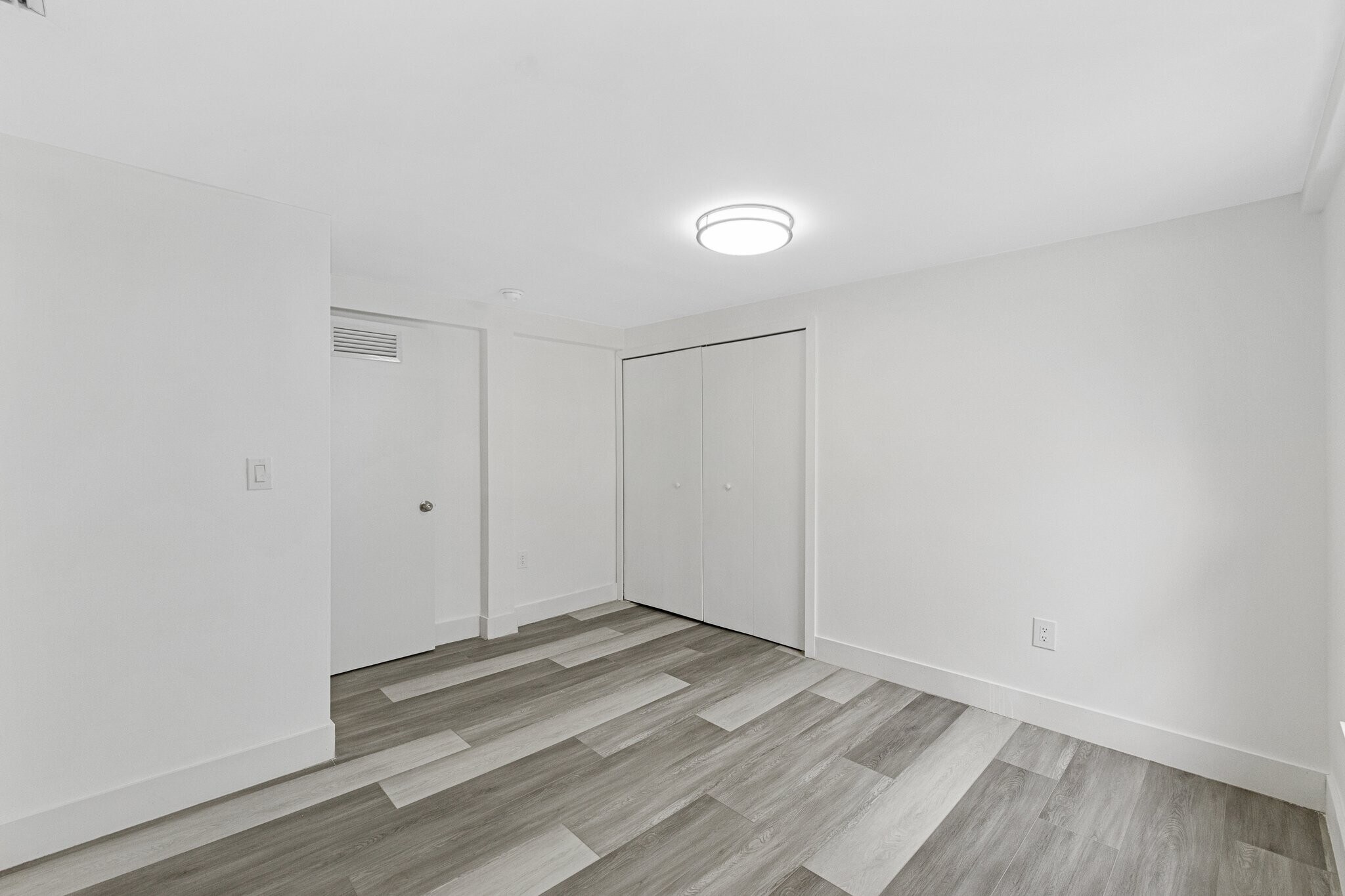 Building Photo - 2433 NW 97th St