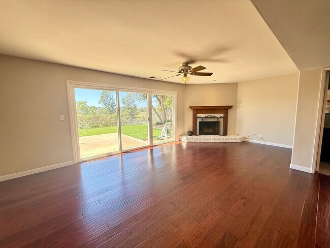 Building Photo - Lake Murray View Home with Expansive Outdoor Living - Available Now!