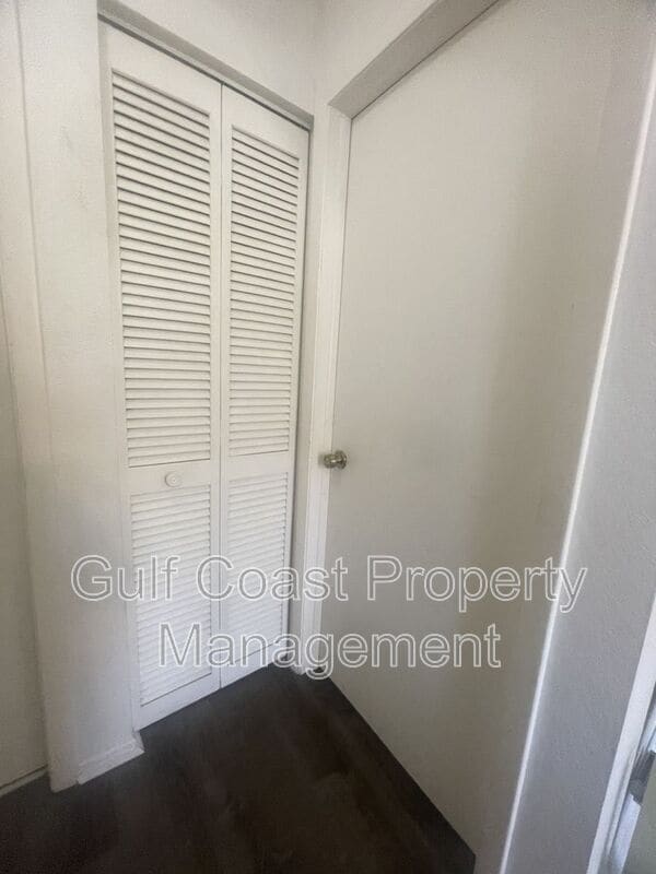 Building Photo - 25068 Harbor View Rd