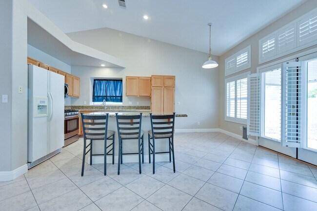 Building Photo - 561 Pacer Terrace
